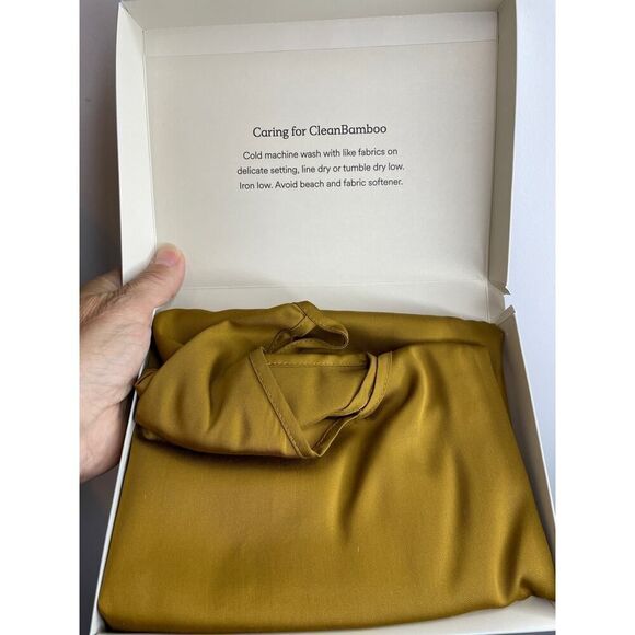 Ettitude Women's Size Medium Sateen Cami Chamomile Yellow Strappy Top Loungewear - Picture 3 of 6